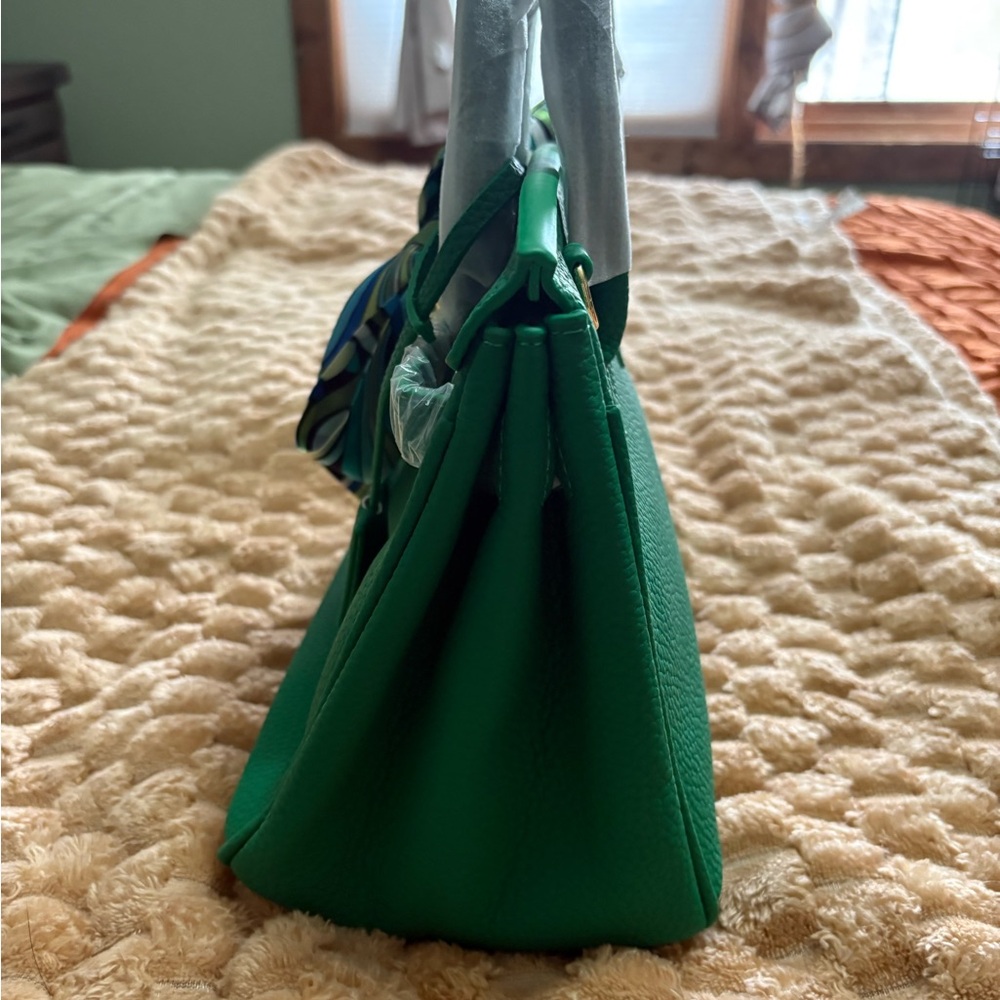 Green rolled leather top handle purse - Picture 2 of 8